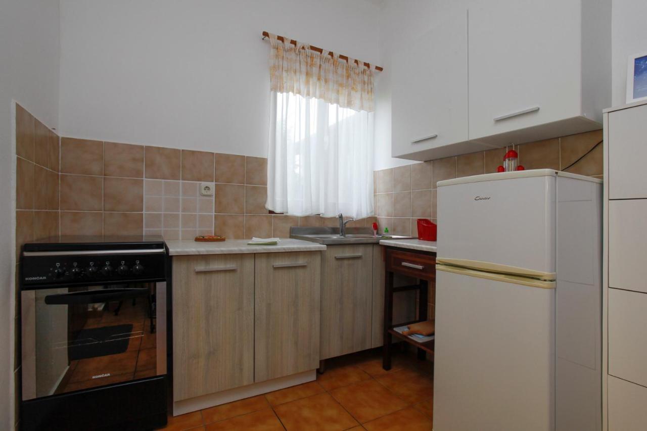 Apartment Piranesi With A Parking Space 풀라 외부 사진